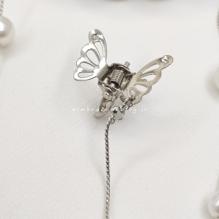 ریسه مو مروارید . پروانه