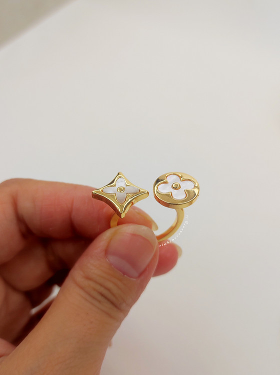 انگشتر مینیمال روباز