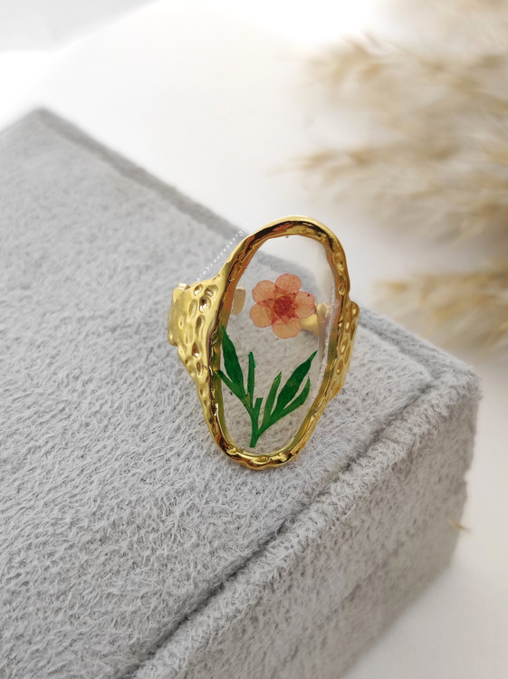 انگشتر مینیمال گل طبیعی
