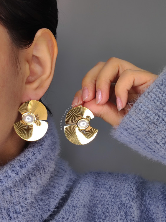 گوشواره رومی