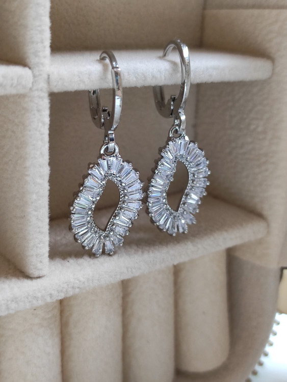 گوشواره جواهری