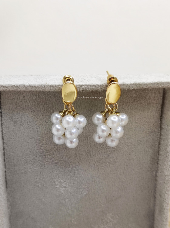 گوشواره مروارید دار