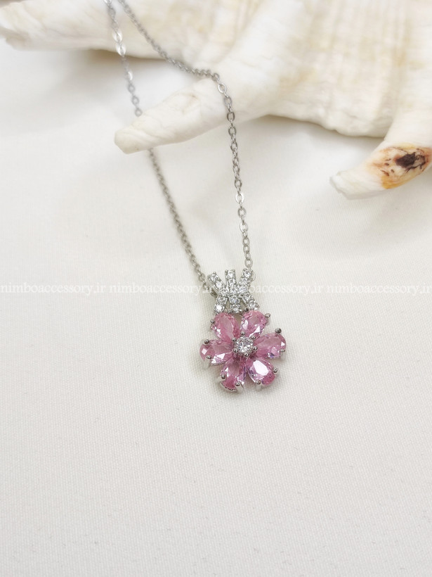 گردنبند ادا