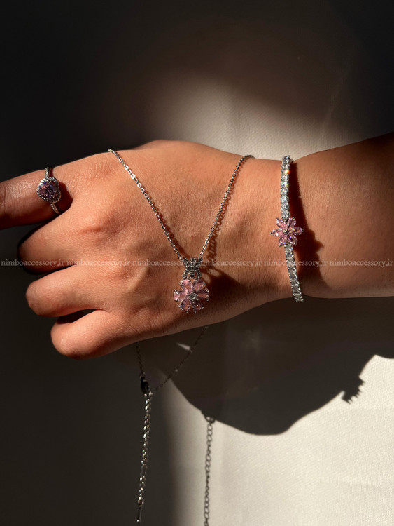 بنگل جواهری استیل گل صورتی