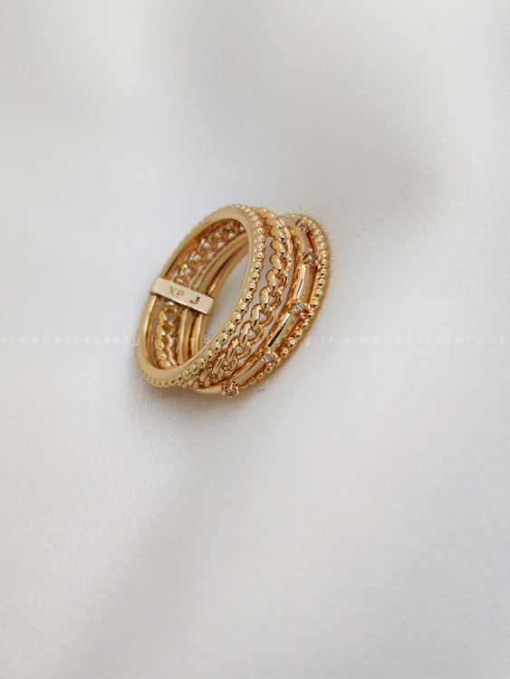 انگشتر چند حلقه بهم پیوسته