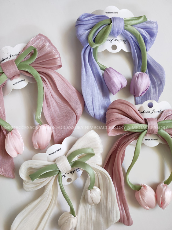 پاپیون مو گل لاله