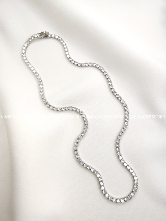 گردنبند تنیسی