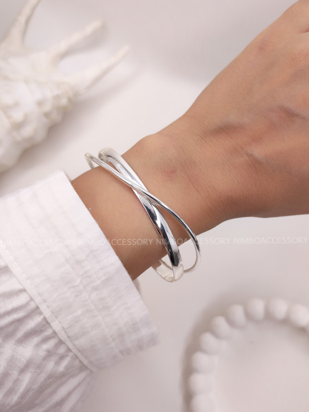 بنگل سیلور دولاین