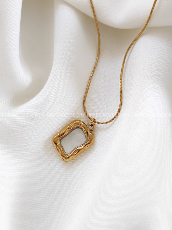 گردنبند مینیمال