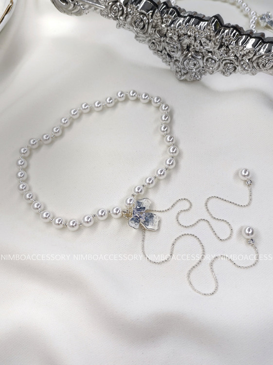 گردنبند مرواریدی مجلسی