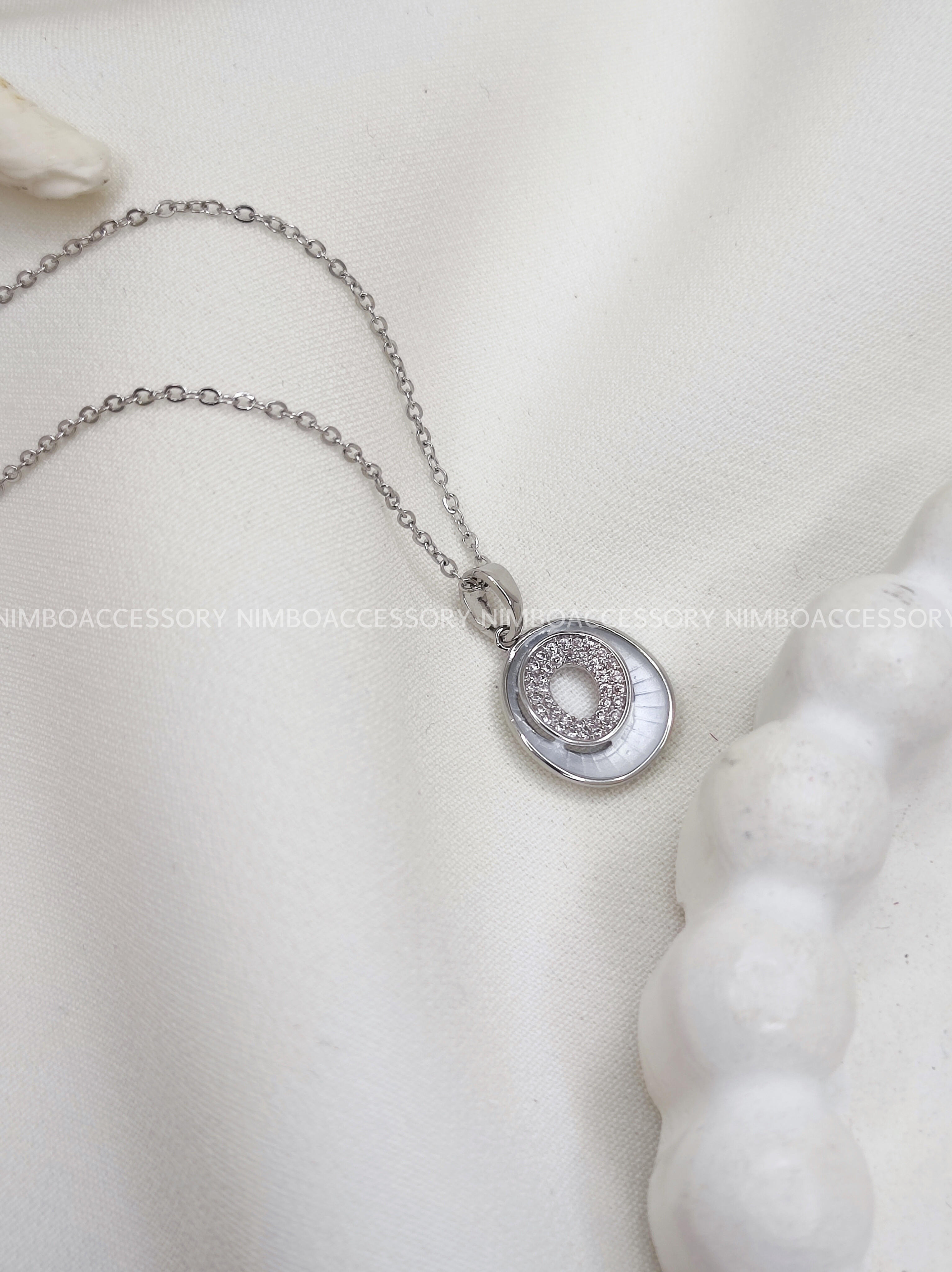 گردنبند دایره نگین دار 301