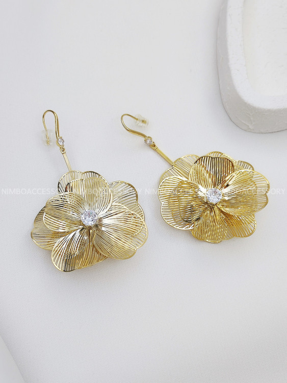 گوشواره گل مجلسی