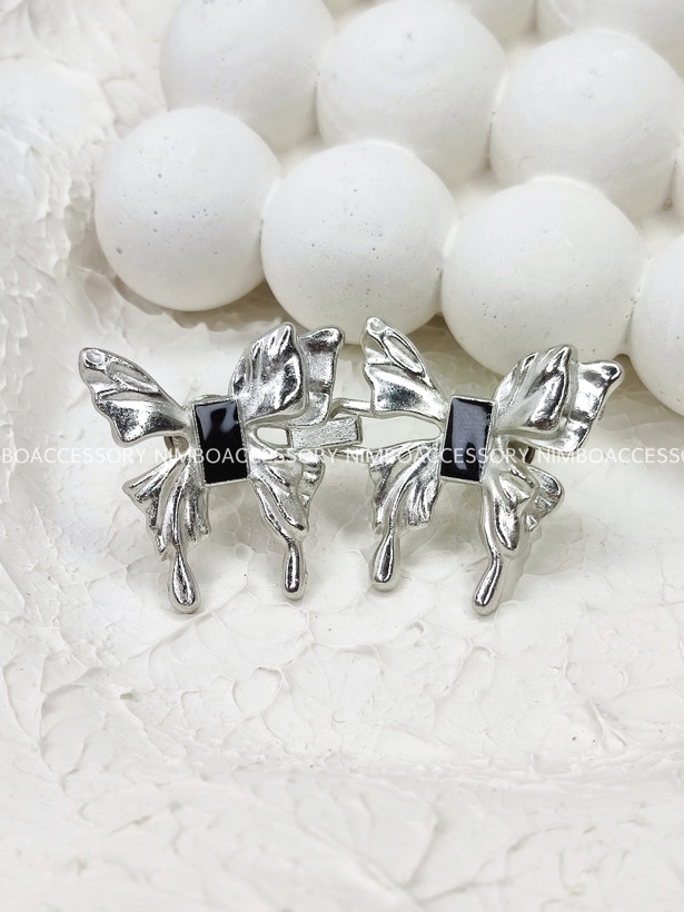 پین شلوار سنجاقک