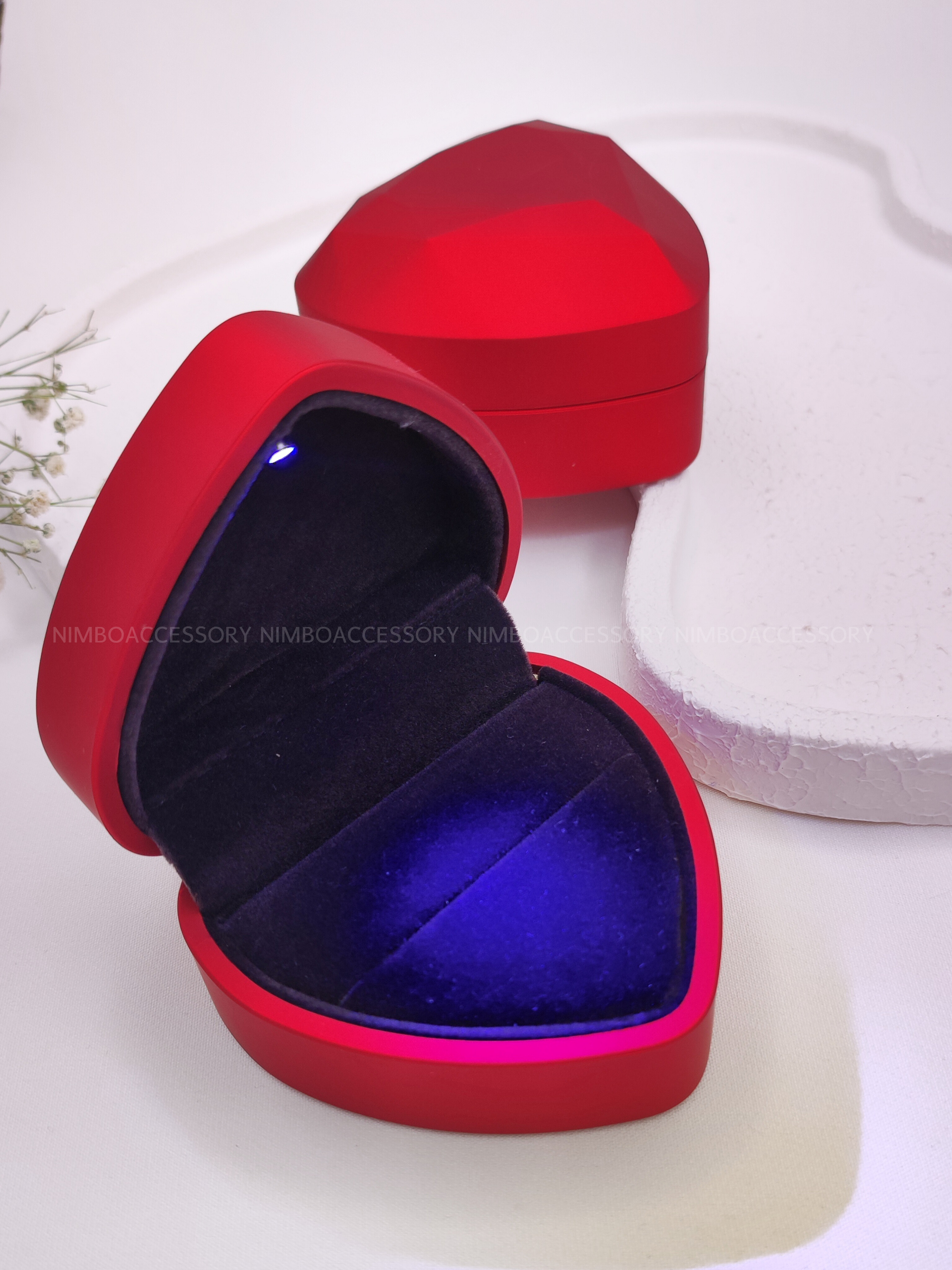 جعبه انگشتر LED دار 390