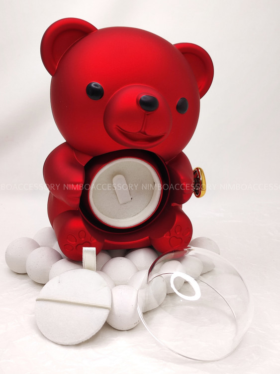 جعبه خرس قرمز