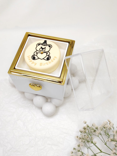 جعبه کیک سورپرایزی