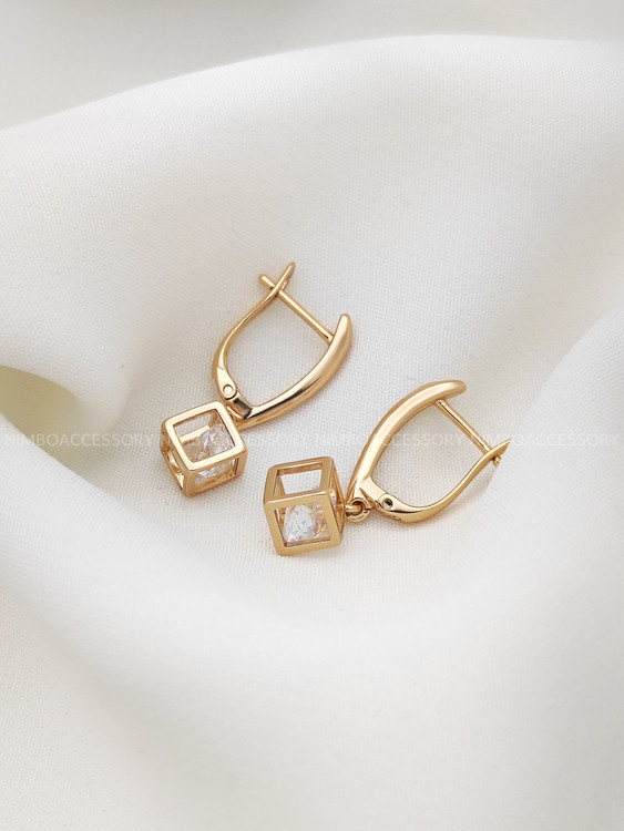 گوشواره رنگ ثابت