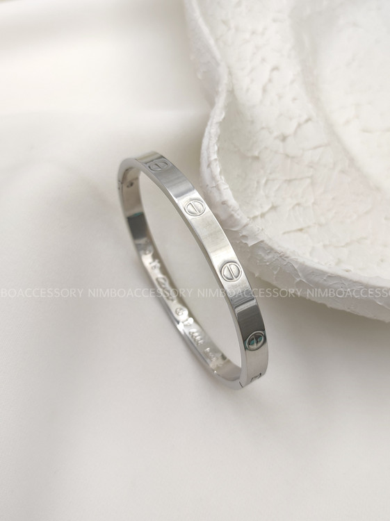 دستبند کارتیه لاو